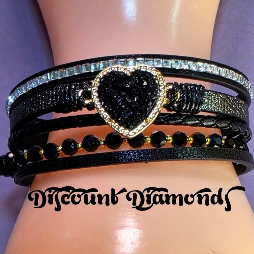 BeautifulβBlack & Gold Heart Cuff Bracelet